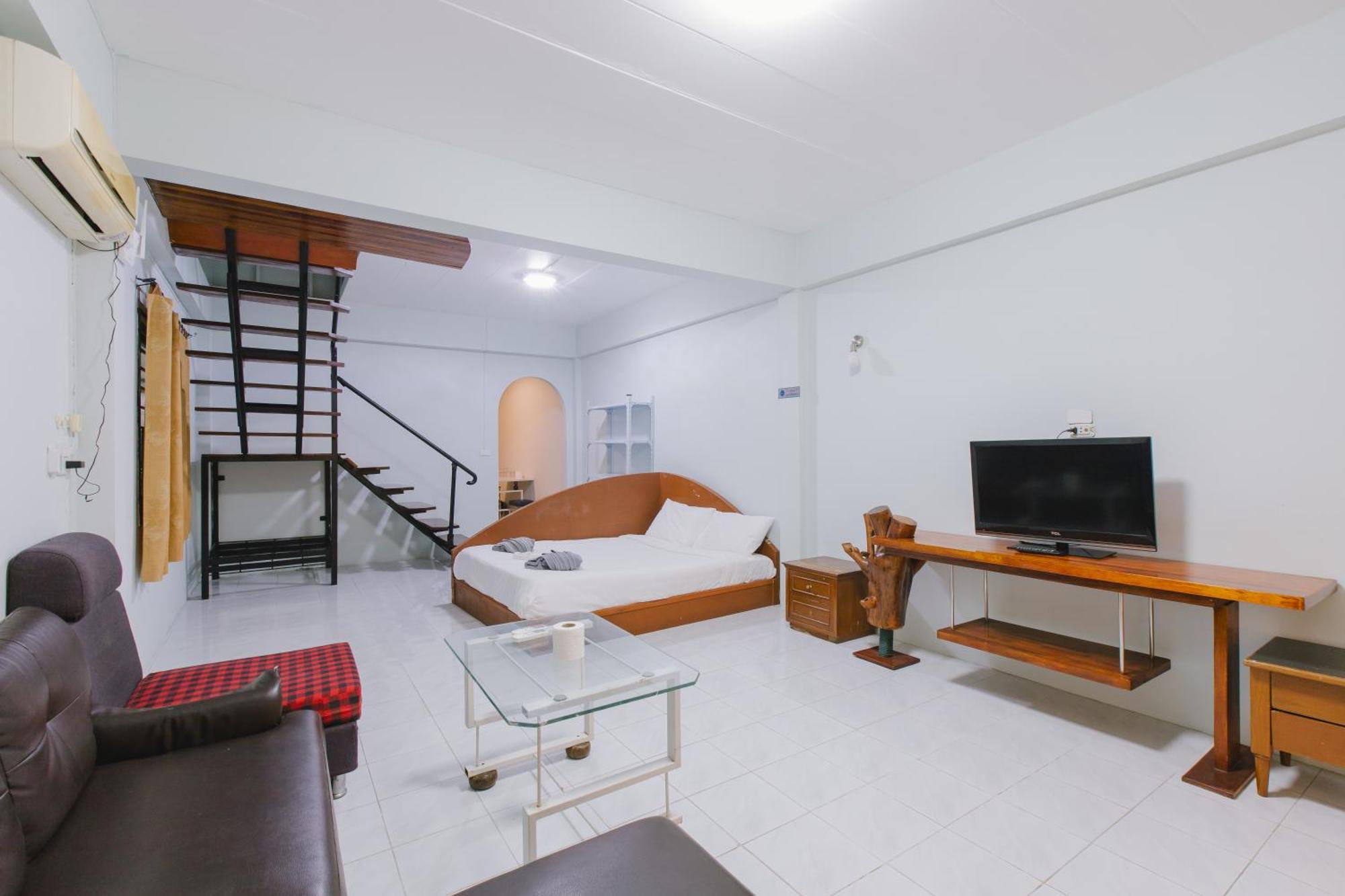 Royal Prince Residence Patong Luaran gambar