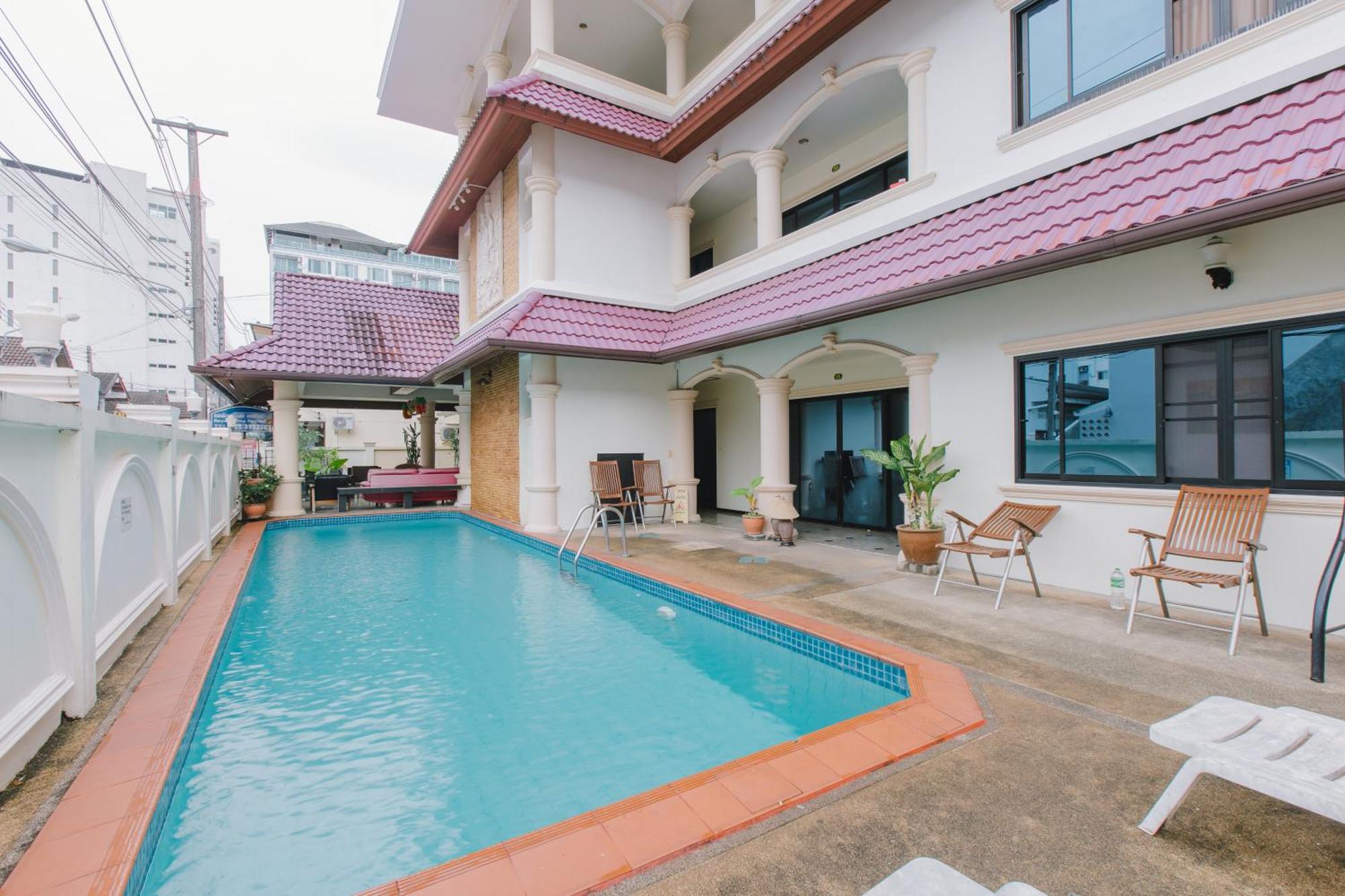 Royal Prince Residence Patong Luaran gambar