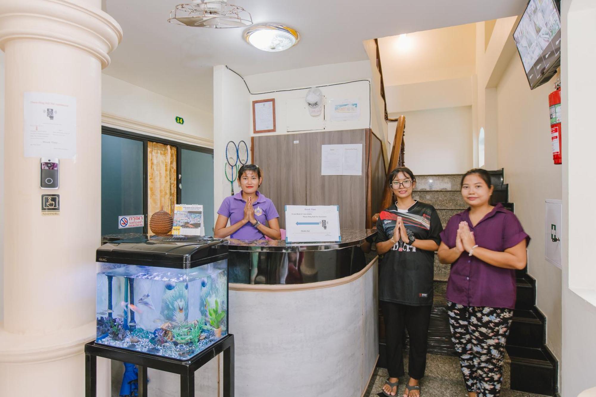 Royal Prince Residence Patong Luaran gambar